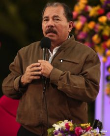 Daniel y Rosario conmemoran 35 aniversario del Asalto al Palacio Nacional