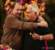 Daniel y Rosario conmemoran 35 aniversario del Asalto al Palacio Nacional