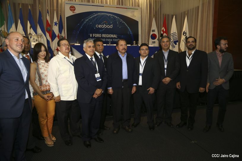 Presidente Daniel clausura V Foro Regional "Conectividad para Todos" del CEABAD