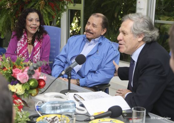 Presidente Daniel y Compañera reciben al Secretario General OEA, Luis Almagro