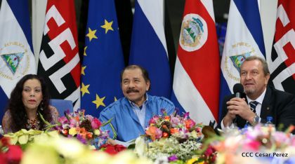 Daniel y Rosario reciben cartas credenciales de los Embajadores de la Unión Europea, Federación de Rusia y Costa Rica