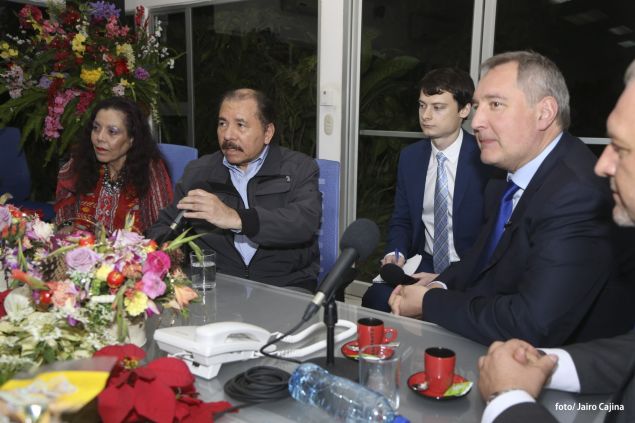 Daniel y Rosario se reúnen con Vice Primer Ministro de Rusia, Dmitri Rogozin