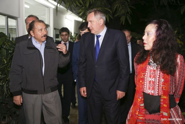 Daniel y Rosario se reúnen con Vice Primer Ministro de Rusia, Dmitri Rogozin