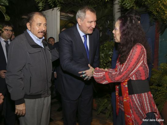 Daniel y Rosario se reúnen con Vice Primer Ministro de Rusia, Dmitri Rogozin