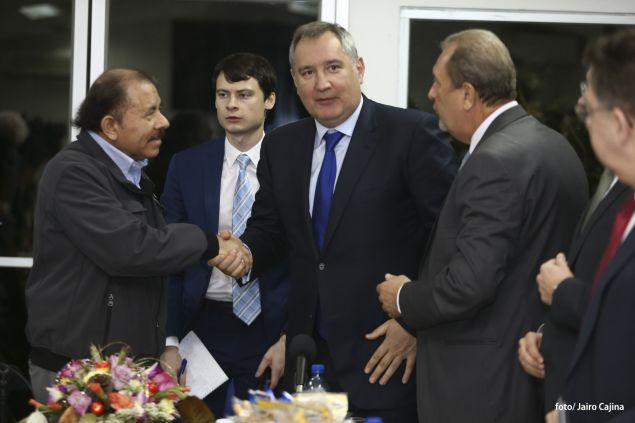 Daniel y Rosario se reúnen con Vice Primer Ministro de Rusia, Dmitri Rogozin