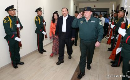 Daniel y Rosario presiden acto de graduación de cadetes del Ejército de Nicaragua