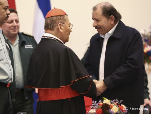 Daniel y Rosario presiden acto de graduación de cadetes del Ejército de Nicaragua