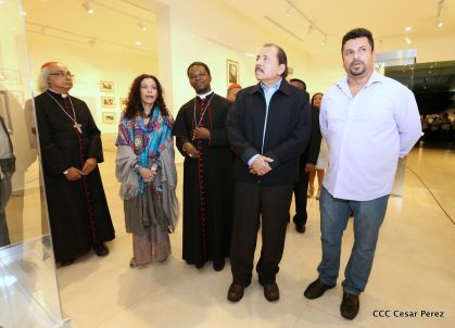 Daniel y Rosario inauguran el Museo San Juan Pablo II