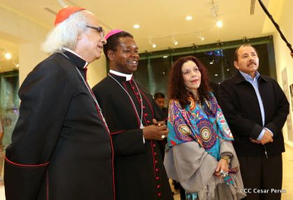 Daniel y Rosario inauguran el Museo San Juan Pablo II