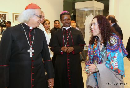 Daniel y Rosario inauguran el Museo San Juan Pablo II