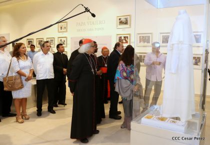 Daniel y Rosario inauguran el Museo San Juan Pablo II