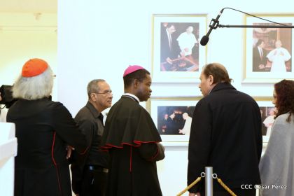 Daniel y Rosario inauguran el Museo San Juan Pablo II