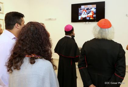 Daniel y Rosario inauguran el Museo San Juan Pablo II