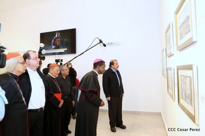 Daniel y Rosario inauguran el Museo San Juan Pablo II