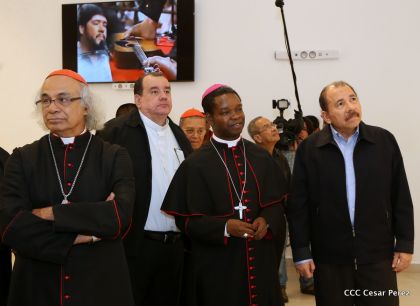 Daniel y Rosario inauguran el Museo San Juan Pablo II