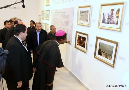 Daniel y Rosario inauguran el Museo San Juan Pablo II