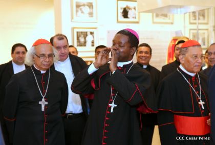 Daniel y Rosario inauguran el Museo San Juan Pablo II