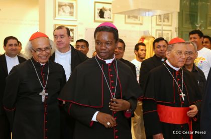 Daniel y Rosario inauguran el Museo San Juan Pablo II