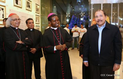 Daniel y Rosario inauguran el Museo San Juan Pablo II