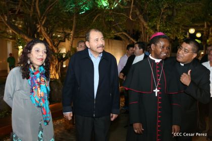 Daniel y Rosario inauguran el Museo San Juan Pablo II