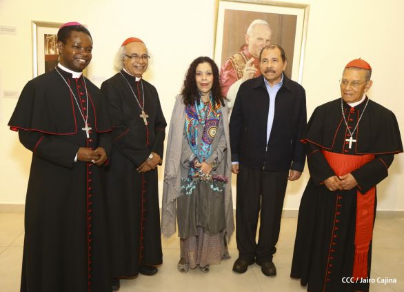Daniel y Rosario inauguran el Museo San Juan Pablo II