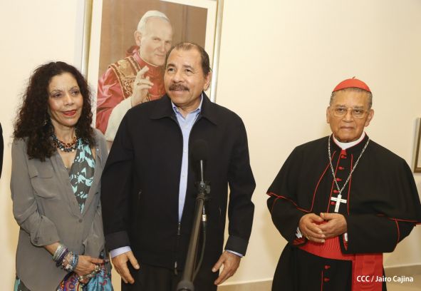 Daniel y Rosario inauguran el Museo San Juan Pablo II