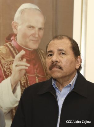 Daniel y Rosario inauguran el Museo San Juan Pablo II