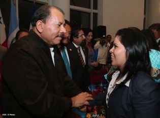 Presidente Daniel se reúne con diputados del PARLACEN