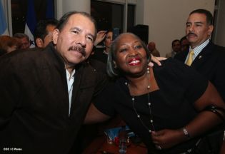 Presidente Daniel se reúne con diputados del PARLACEN