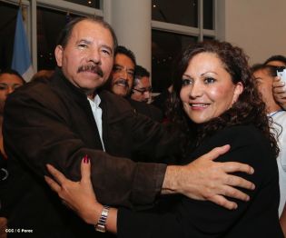 Presidente Daniel se reúne con diputados del PARLACEN