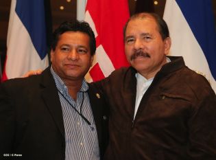 Presidente Daniel se reúne con diputados del PARLACEN