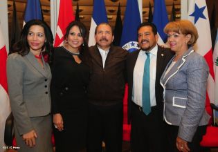 Presidente Daniel se reúne con diputados del PARLACEN