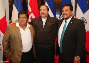 Presidente Daniel se reúne con diputados del PARLACEN