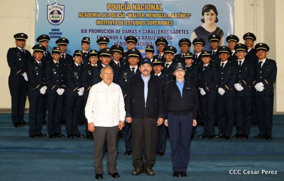 XIX Promoción de Damas y Caballeros Cadetes de la Academia de la Policía Nacional