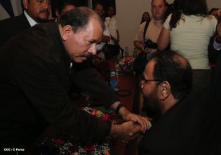 Presidente Daniel se reúne con diputados del PARLACEN