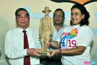 Recorrido de alta delegación vietnamita