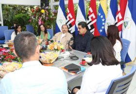 Presidente Daniel y Compañera Rosario celebran con el Presidente Maduro el 10 Aniversario de Nicaragua en el ALBA