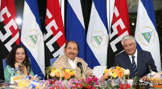 Daniel y Rosario se reúnen con el Ministro del Interior de la Federación de Rusia