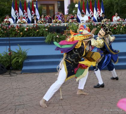 Nicaragua: Toma de Posesión del Pueblo-Presidente