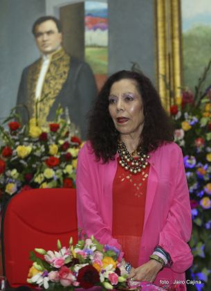 Daniel y Rosario juramentan al Gabinete del Gobierno Sandinista