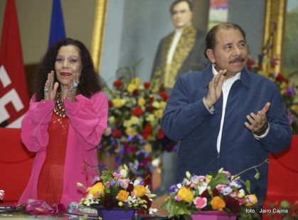 Daniel y Rosario juramentan al Gabinete del Gobierno Sandinista
