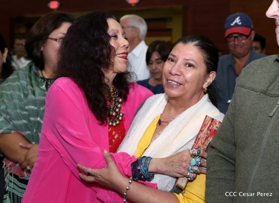 Daniel y Rosario juramentan al Gabinete del Gobierno Sandinista