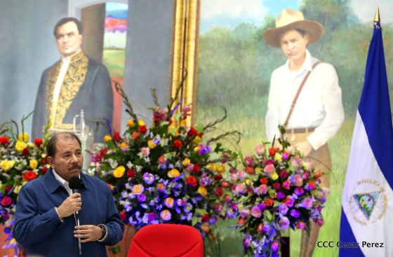 Daniel y Rosario juramentan al Gabinete del Gobierno Sandinista