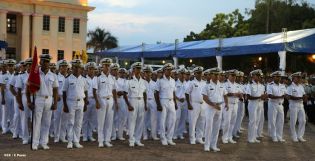 Daniel y Rosario presidente acto 34 Aniversario del Ejército