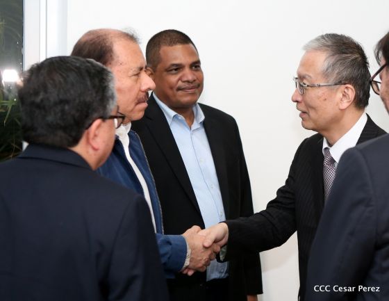 Presidente Daniel sostiene encuentro con Directores del BID