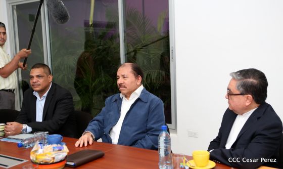 Presidente Daniel sostiene encuentro con Directores del BID