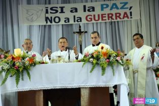 Cardenal Miguel oficia Misa por la Paz