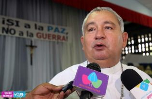 Cardenal Miguel oficia Misa por la Paz