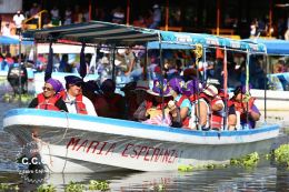 Viacrucis Acuático en las Isletas de Granada