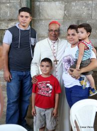 Cardenal Brenes celebra misa de Domingo de Resurrección